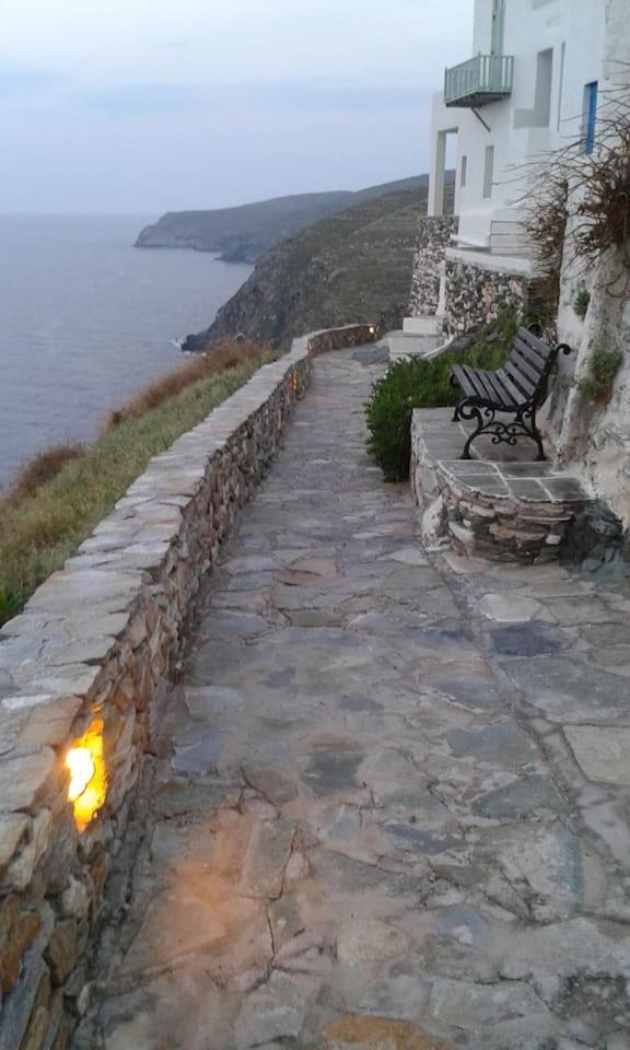 Kastro Gate Apartment ,Entrance To An Ancient Village Kastron  Exterior photo